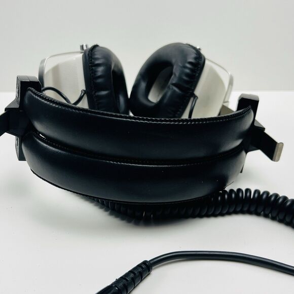 AKAI ASE-22 Retro Vintage Stereo Headphones Left Right Ear Controls White, WORKS - Picture 5 of 8